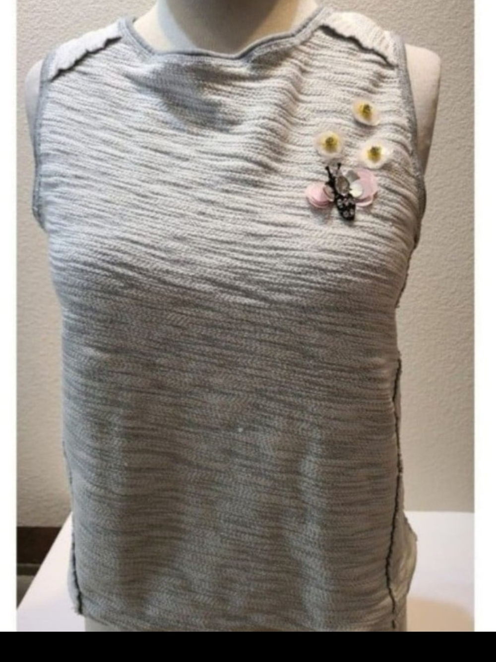 Lilla P Light Gray Sleeveless Knit Tank with Floral Appliqué